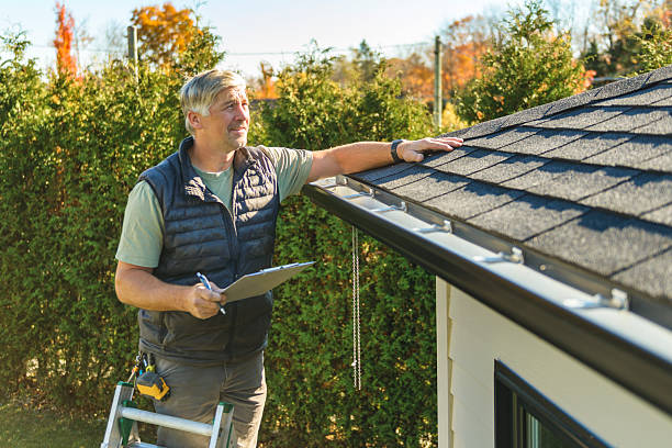 Professional Roofing technician working in Basalt, ID